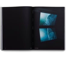 Load image into Gallery viewer, COSMOLOGICAL ARROWS / KOSMOLOGISKA PILAR